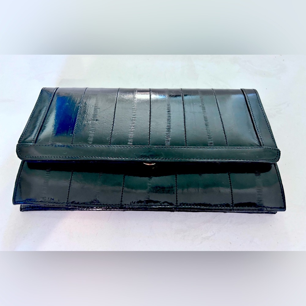 💥CLOSET KEPT!💥 Vintage Eel Skin Patent Baby Soft Leather Clutch Wallet Purse💥 - Picture 6 of 8